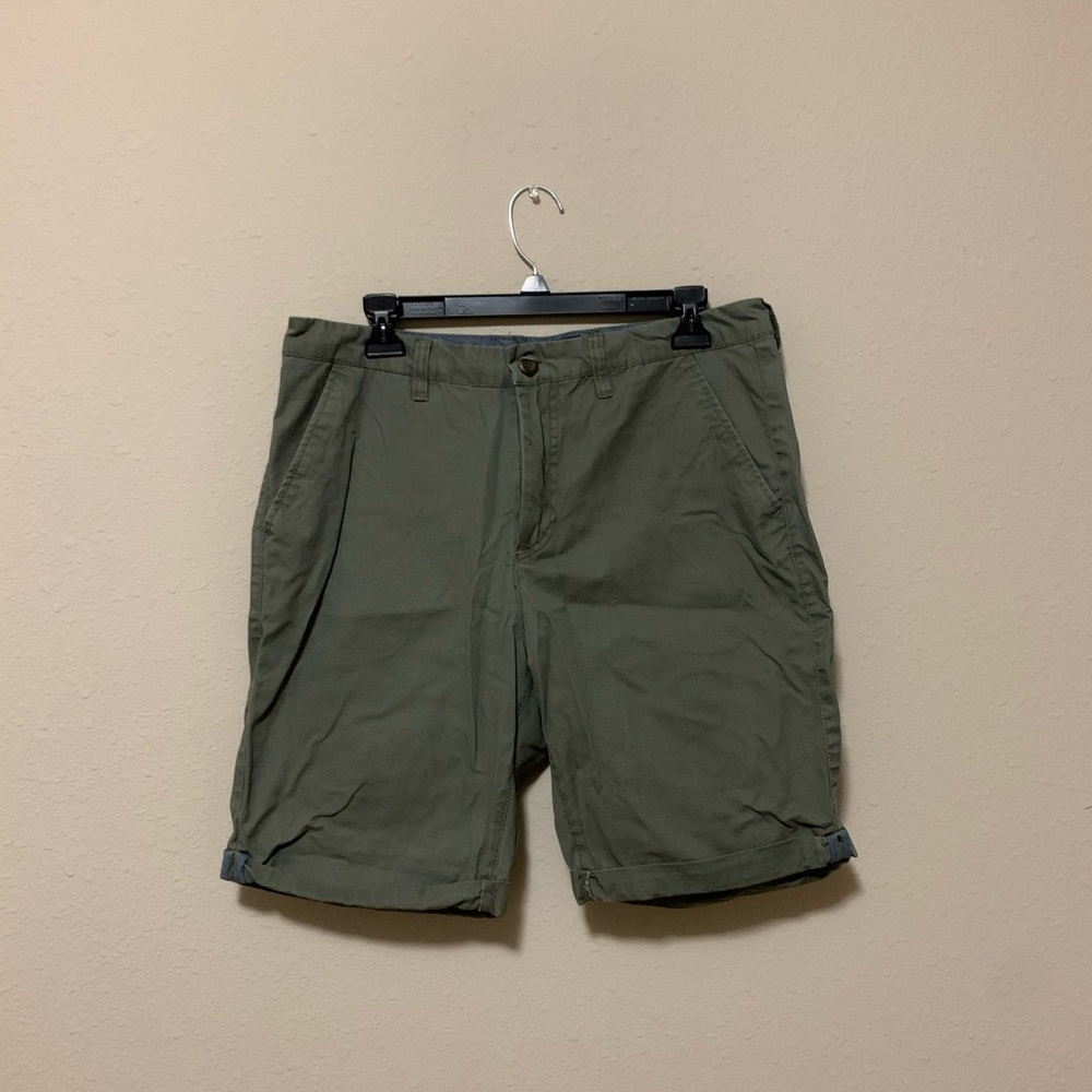 Olive Chino Shorts Size 33